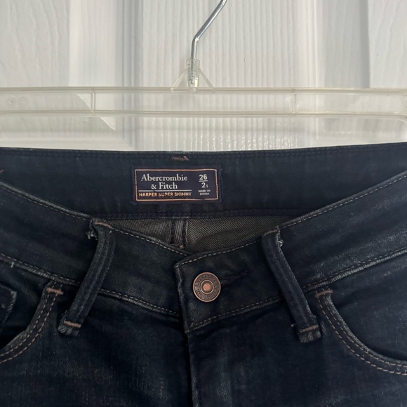 Abercrombie & Fitch Women's Harper Dark Skinny Jeans - size 26 - Picture 3 of 3
